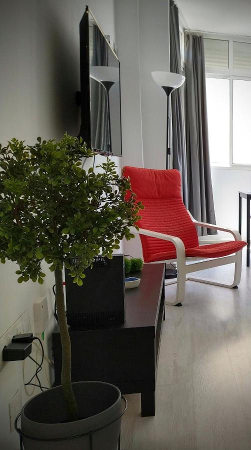 Amplio Estudio,Vista Mar Y Montana, A Pasos Del Centro トレモリノス エクステリア 写真