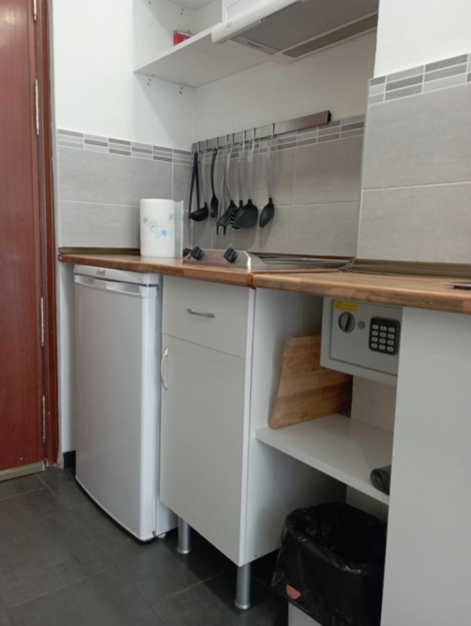 Amplio Estudio,Vista Mar Y Montana, A Pasos Del Centro トレモリノス エクステリア 写真